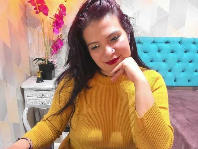 StarMilaX live cam