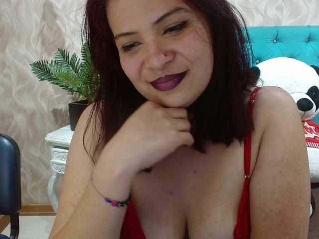 StarMilaX live cam on BongaCams