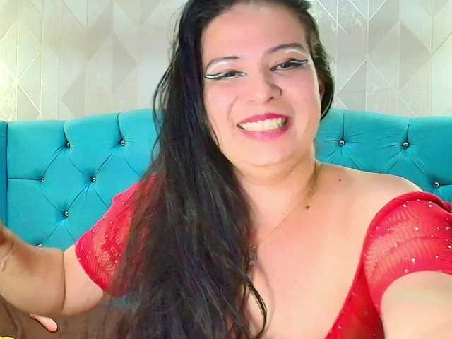 StarMilaX live cam on BongaCams