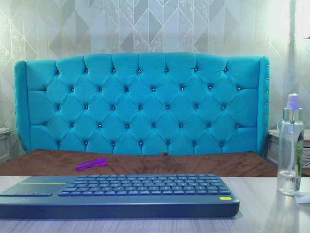 StarMilaX live cam on BongaCams