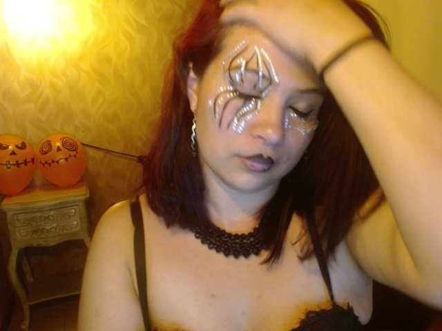 StarMilaX live cam on BongaCams
