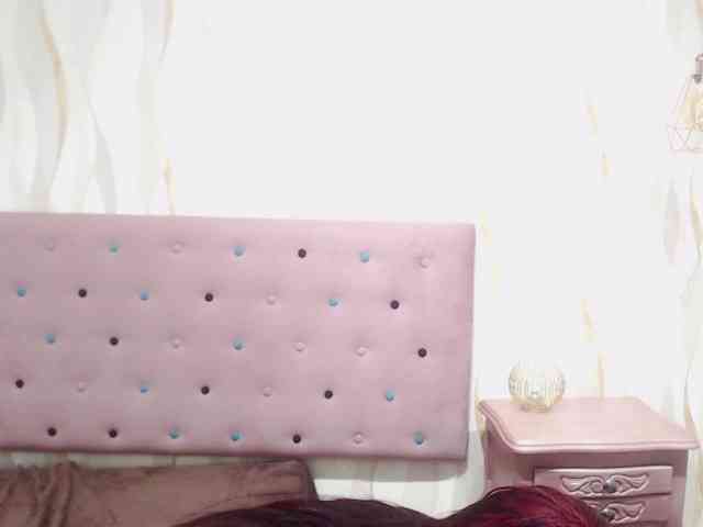 horny chatroom StarMilaX