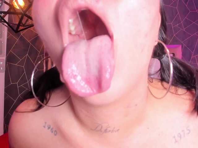 AliiceVance live cam on BongaCams