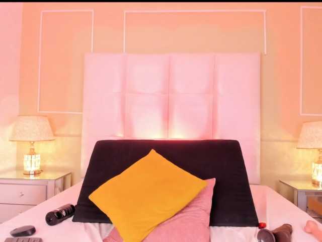 CamilleWest live cam preview