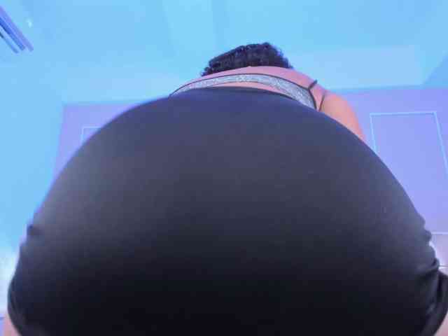 CamilleWest webcam