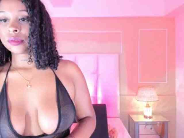 CamilleWest webcam