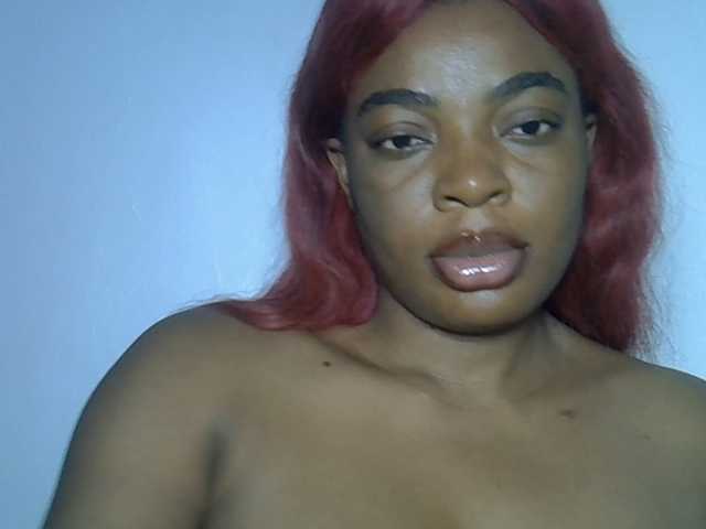 LuxeEmpress live cam on BongaCams