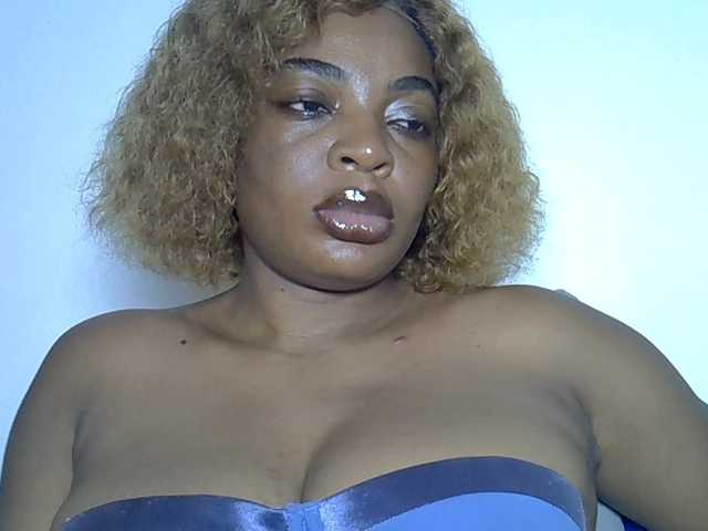 Alpha_Dom_Goddess live cam preview