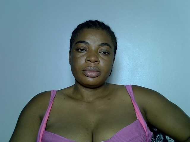 LuxeEmpress live cam on BongaCams