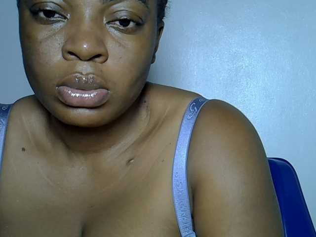 LuxeEmpress live cam on BongaCams