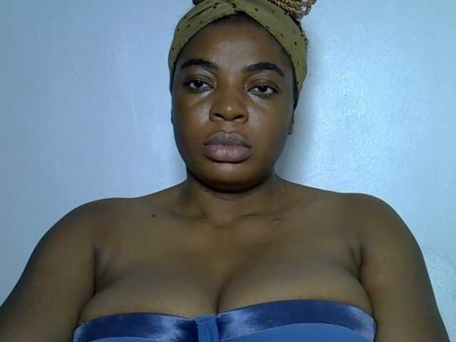 LuxeEmpress live webcam show