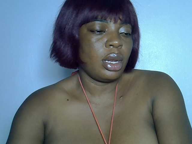 LuxeEmpress live cam on BongaCams