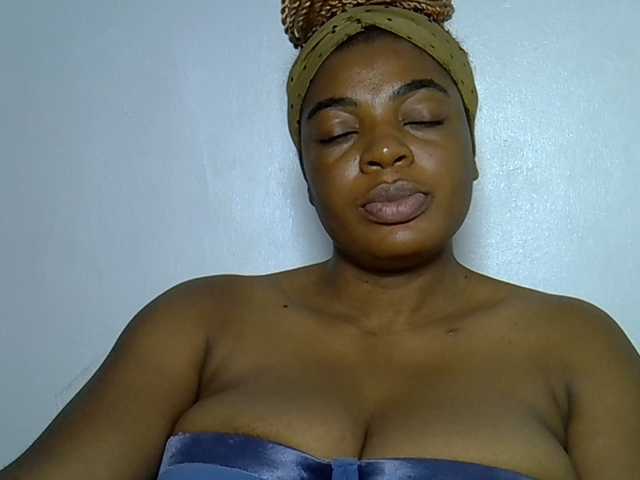 LuxeEmpress live webcam show