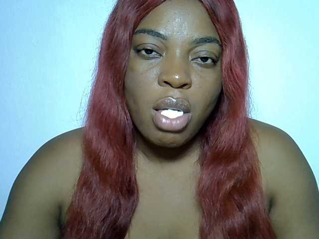 LuxeEmpress live cam on BongaCams