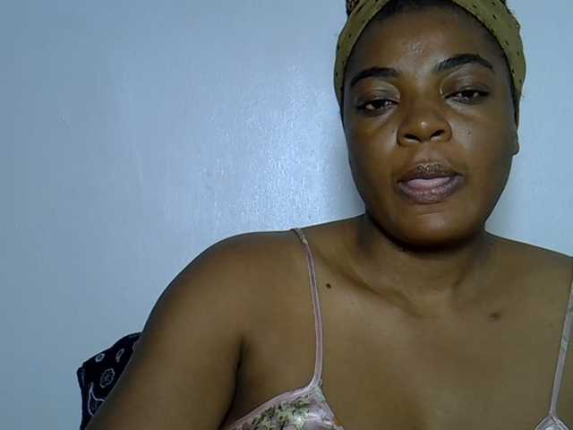 LuxeEmpress live webcam show