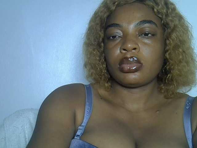 Alpha_Dom_Goddess — live female cam