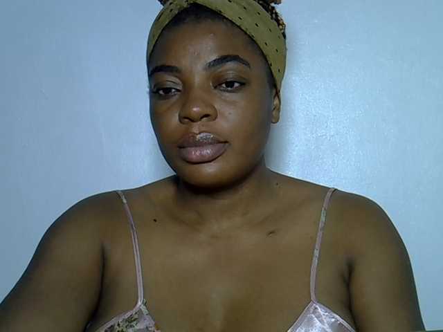 LuxeEmpress live webcam show
