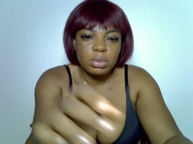 LuxeEmpress live cam on BongaCams