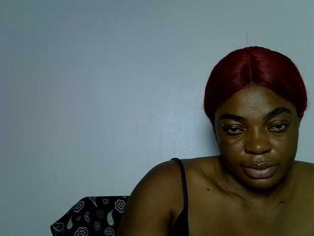 LuxeEmpress live cam on BongaCams
