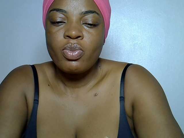 LuxeEmpress live cam on BongaCams