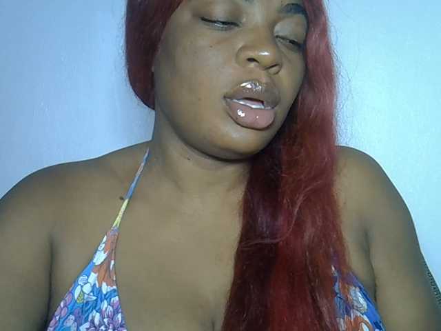 LuxeEmpress live cam on BongaCams