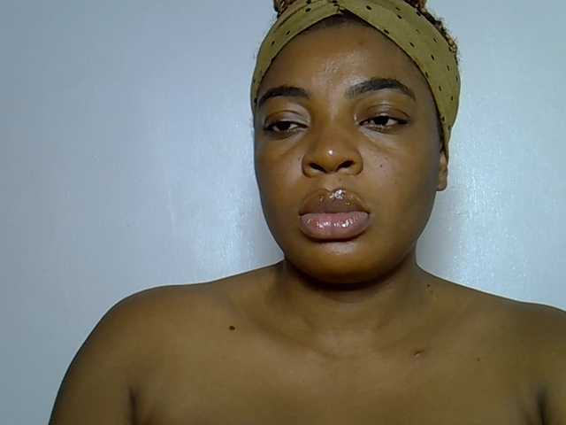 LadyNoire live webcam show