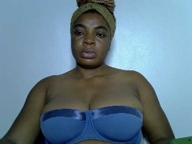 LuxeEmpress live webcam show
