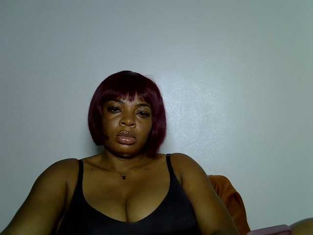 LuxeEmpress live cam on BongaCams