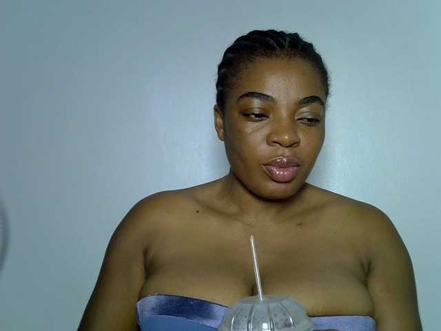 LuxeEmpress live cam on BongaCams