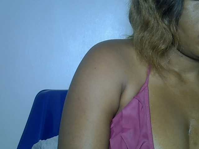 LuxeEmpress live cam on BongaCams