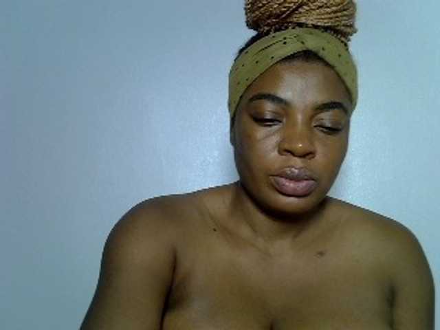 LuxeEmpress live webcam show
