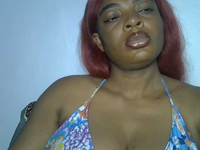 LuxeEmpress live cam on BongaCams