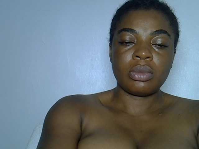 LuxeEmpress live cam on BongaCams