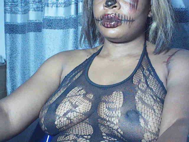 Alpha_Dom_Goddess live cam on BongaCams