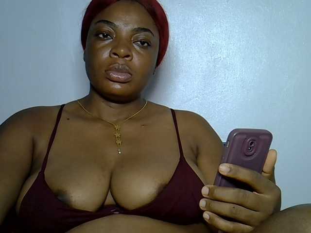 LuxeEmpress live cam on BongaCams