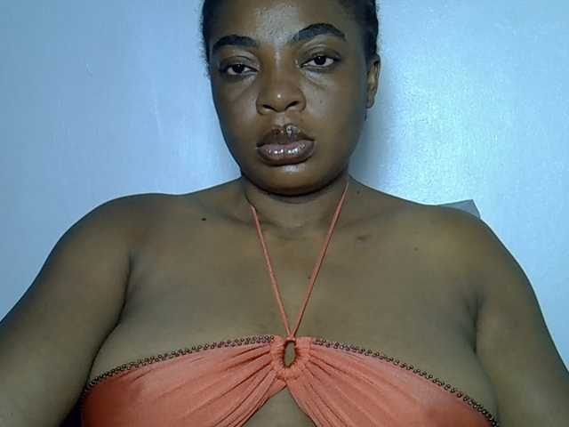 LuxeEmpress live cam on BongaCams