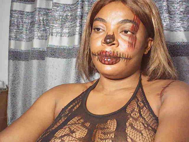 Alpha_Dom_Goddess live cam on BongaCams