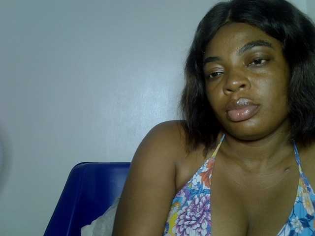 LuxeEmpress live cam on BongaCams