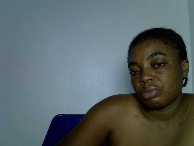 LuxeEmpress live cam on BongaCams