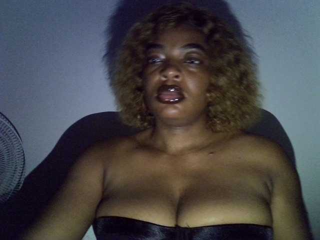Alpha_Dom_Goddess live cam preview