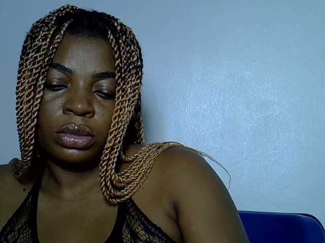LuxeEmpress live cam on BongaCams