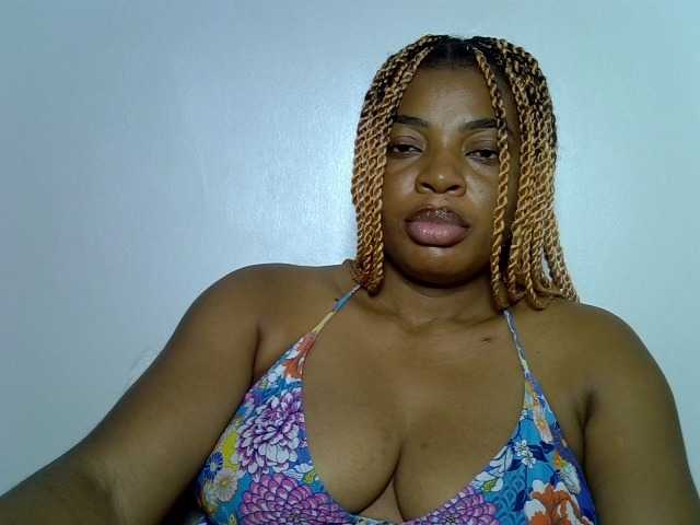luxeempress cam belle