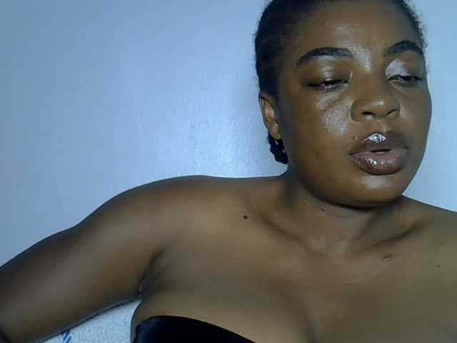 LuxeEmpress live cam on BongaCams