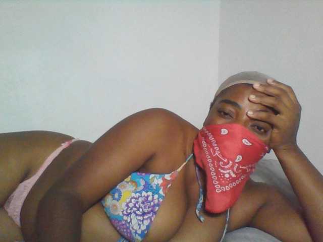 LuxeEmpress live cam on BongaCams