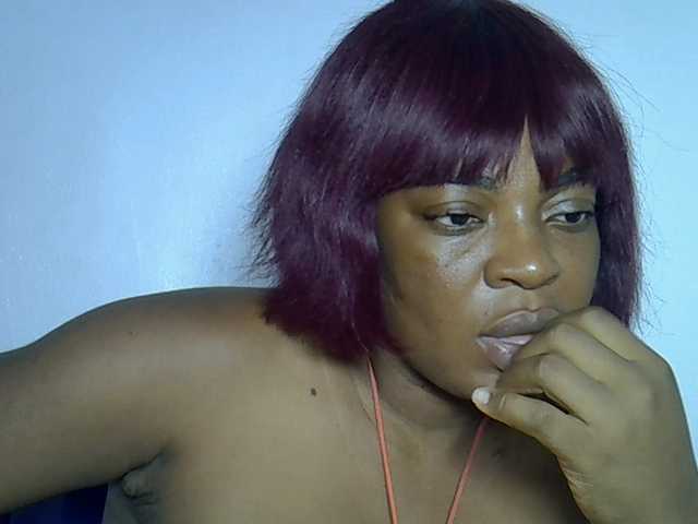LuxeEmpress live cam on BongaCams