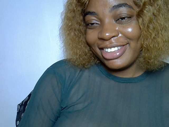 LuxeEmpress live cam on BongaCams