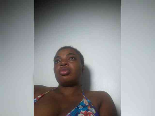 LadyNoire webcam