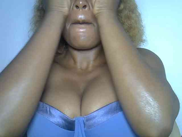 Alpha_Dom_Goddess webcam