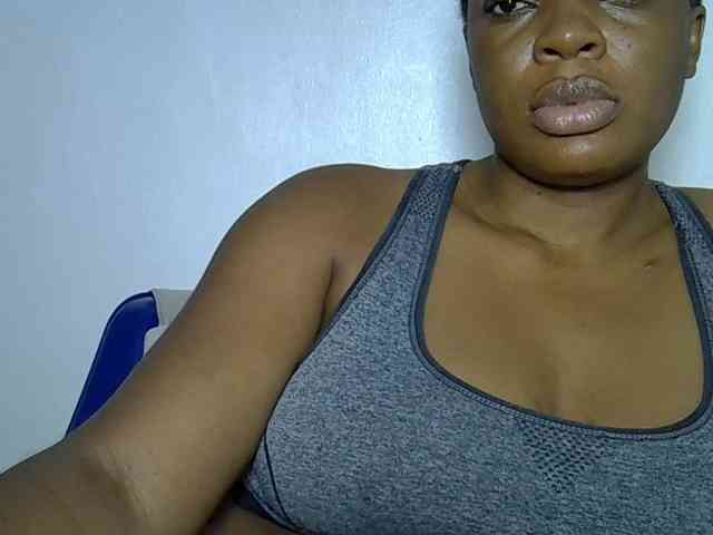 Modelo: Alpha_Dom_Goddess