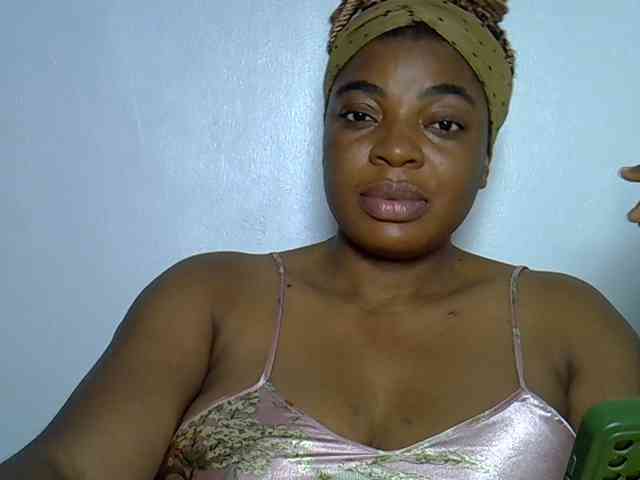 LadyNoire webcam